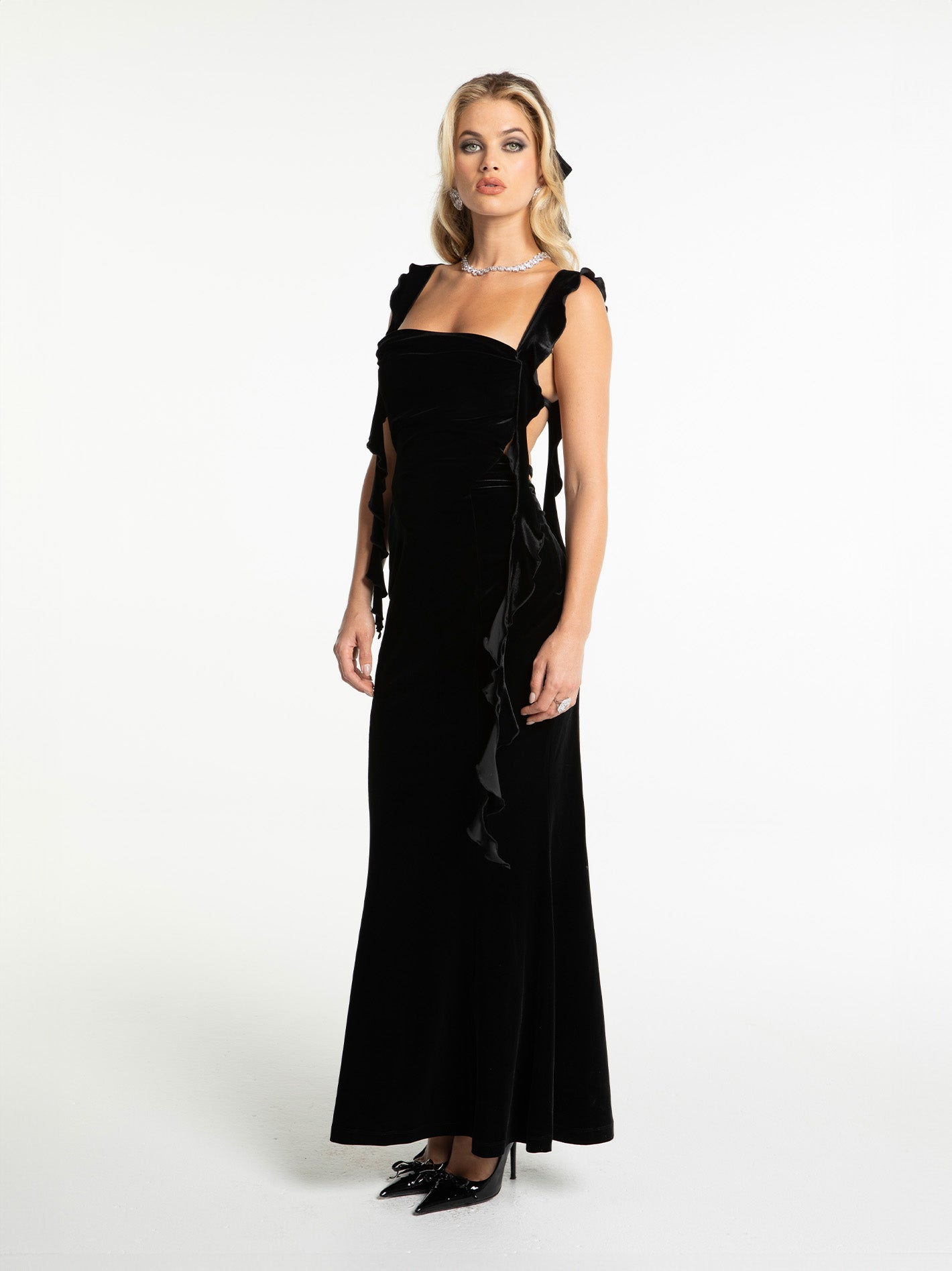 Caroline Velvet Dress (Black)