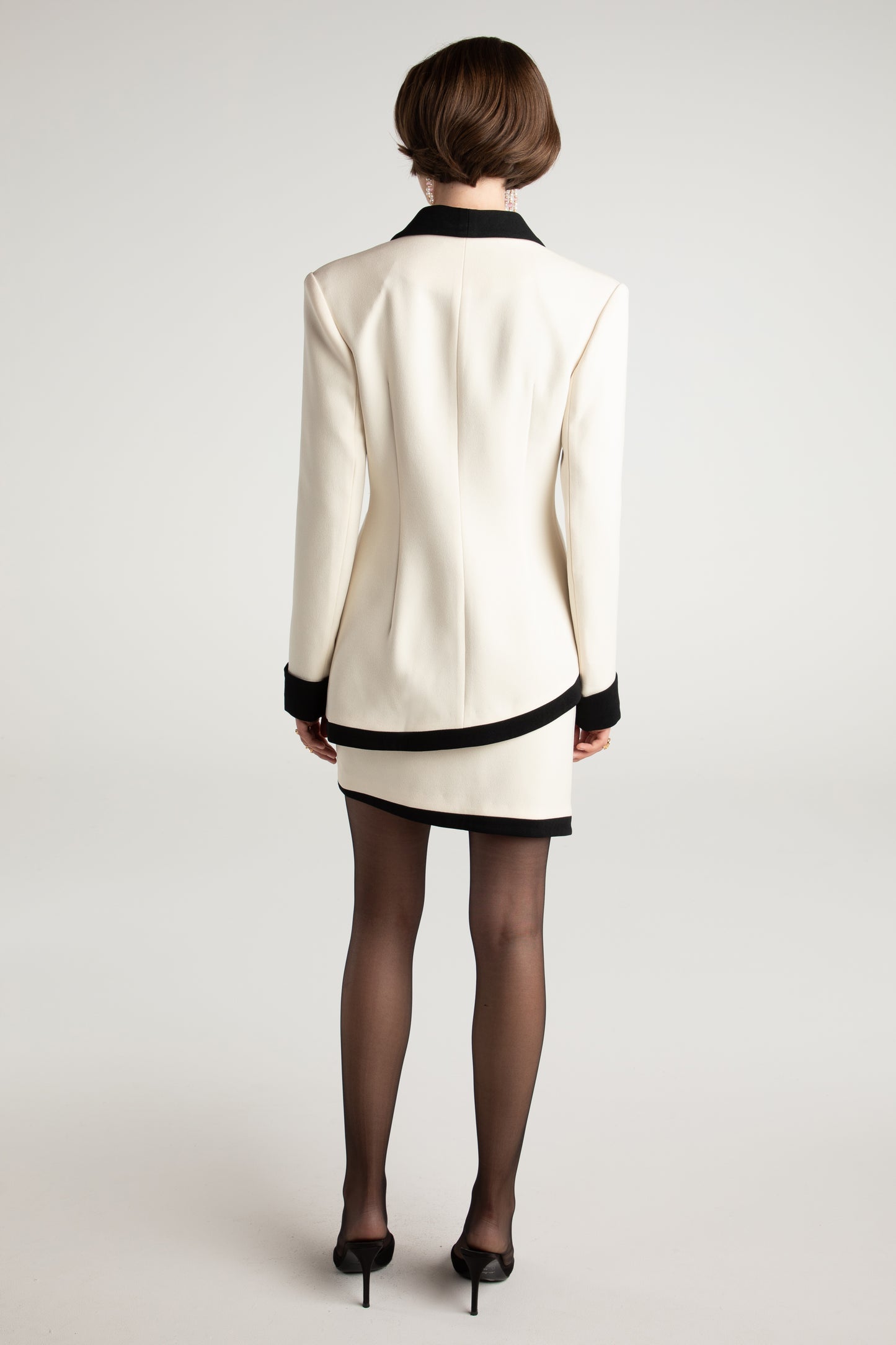 Brooke Suit Jacket (Beige)