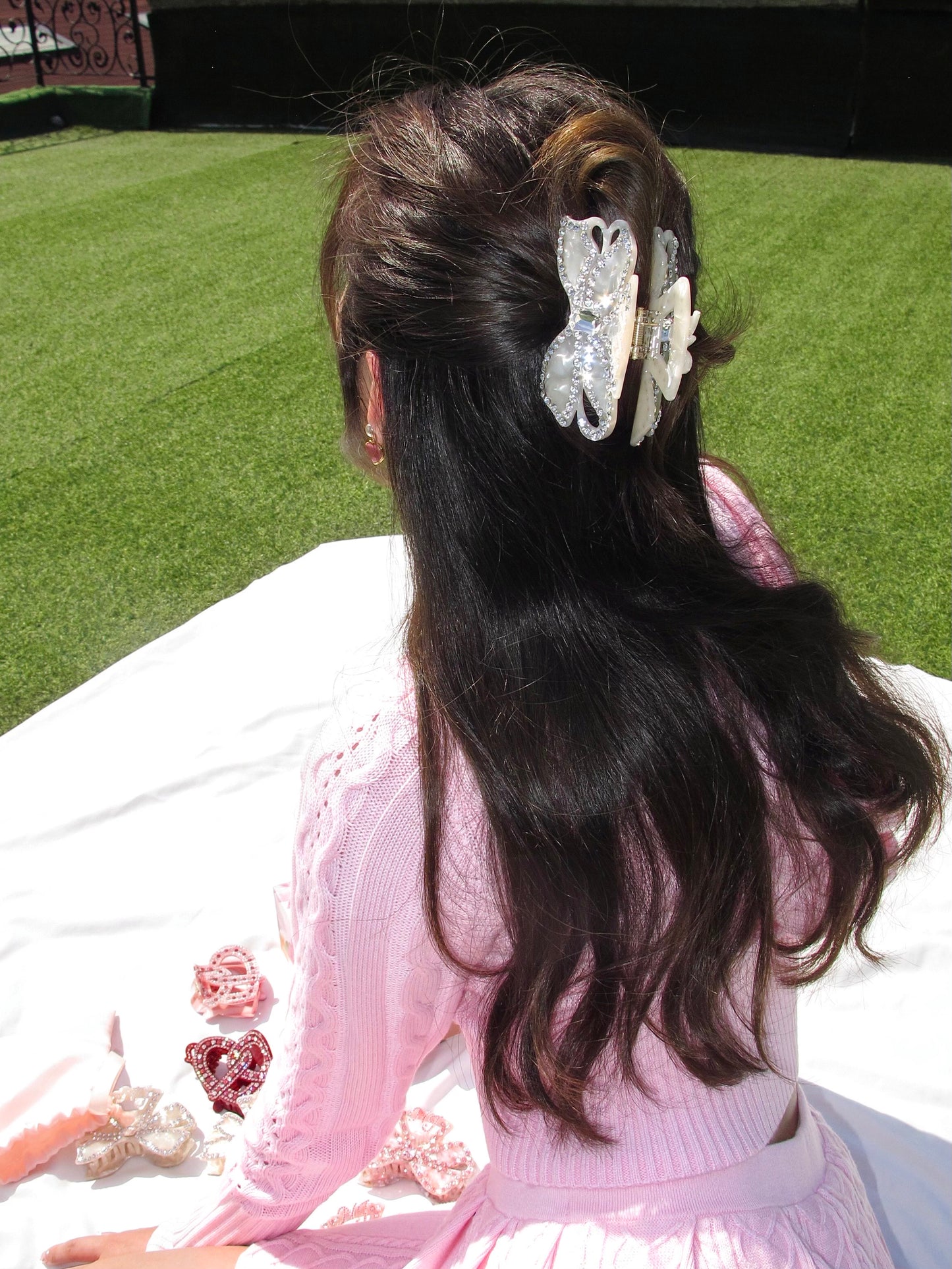 Ariella Hair Clip (White)