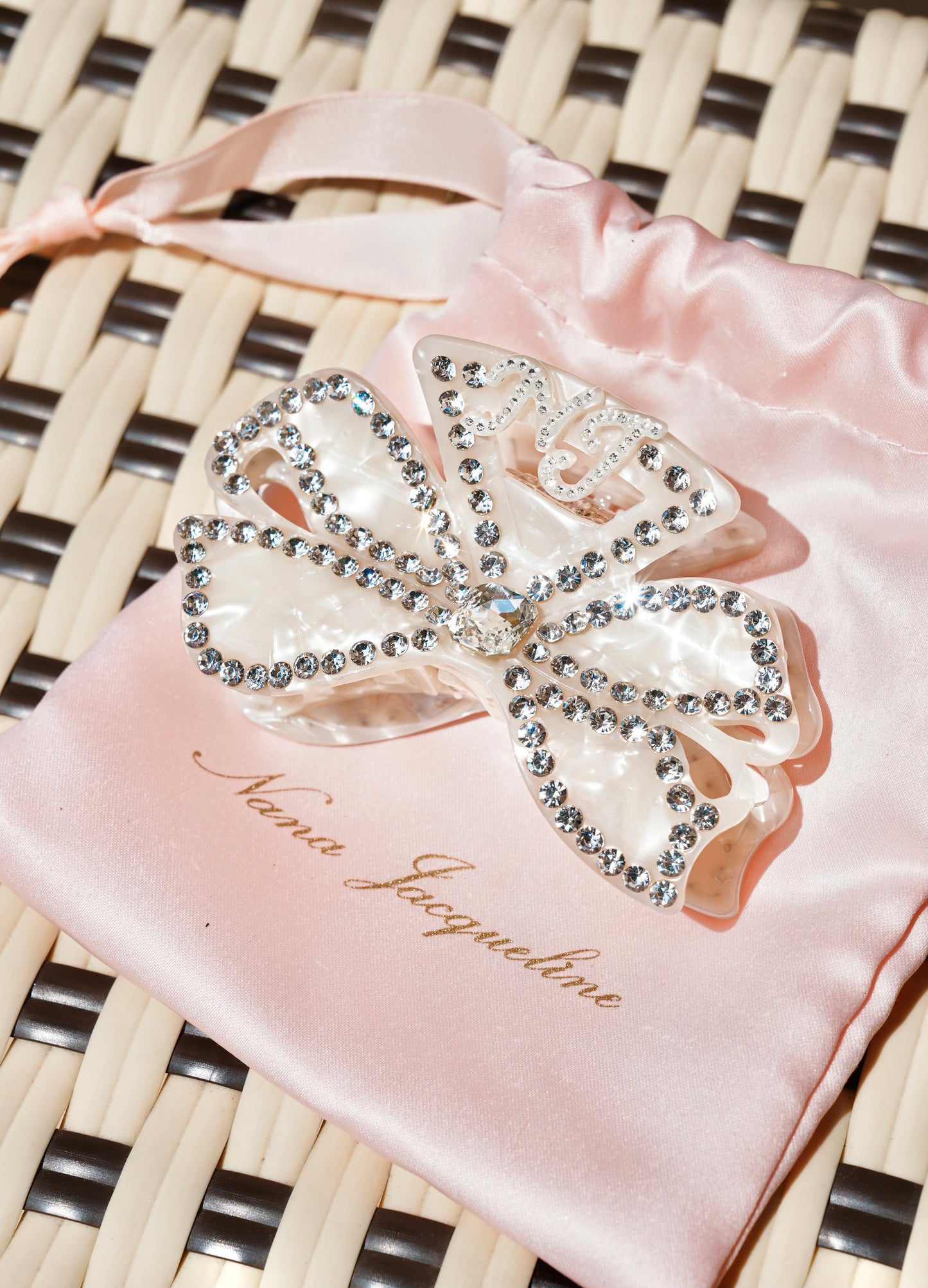 Ariella Hair Clip (White)