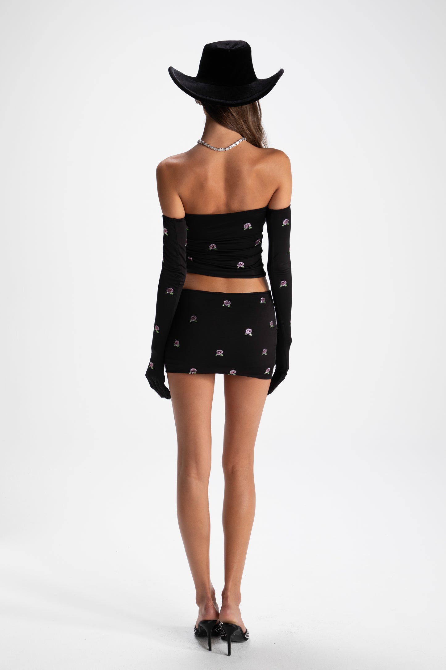 Rosana Embroidered Skirt (Black)